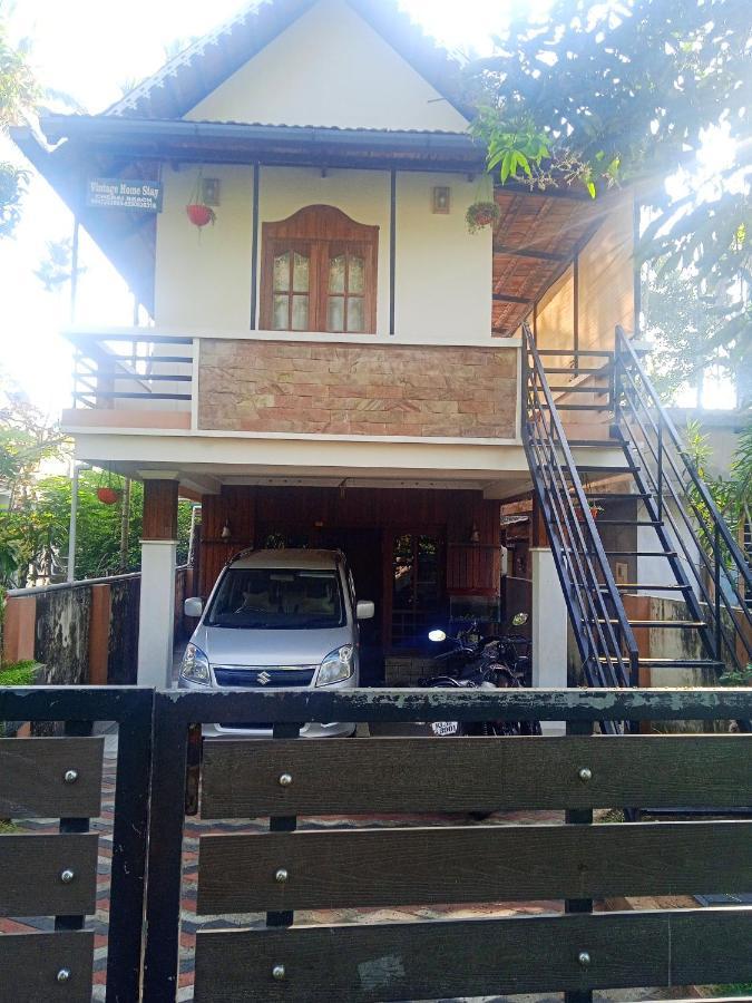 Vintage Inn Homestay Cherai Beach Zewnętrze zdjęcie