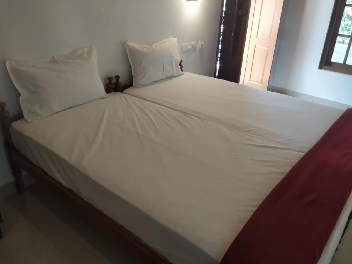 Vintage Inn Homestay Cherai Beach Zewnętrze zdjęcie